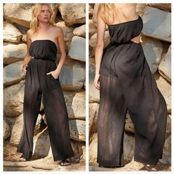 NEW Free People Cut Out For It Endless Summer Wide Leg Jumpsuit in Black Size S - Picture 1 of 13